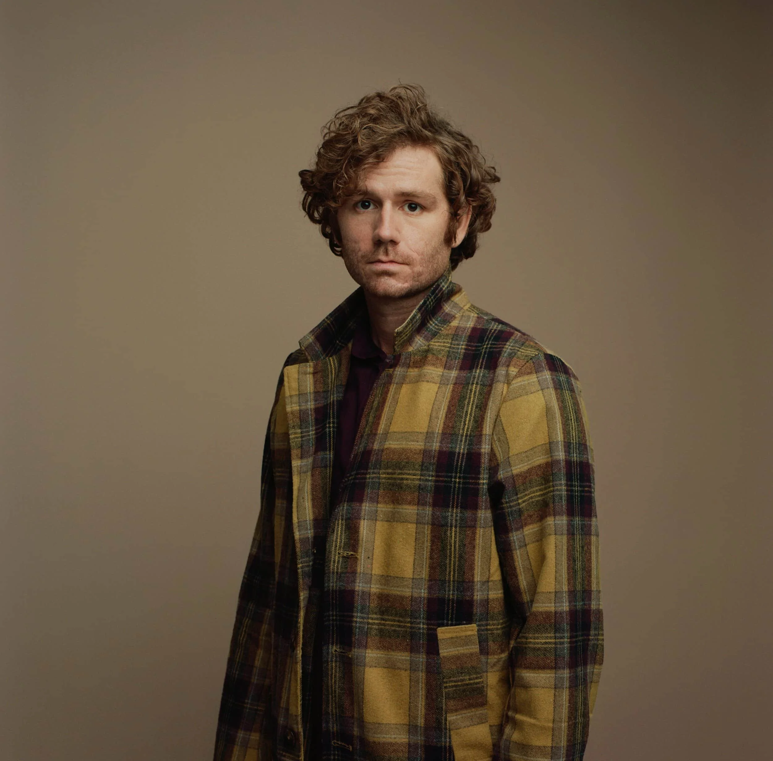 actor-headshot-in-studio.jpg