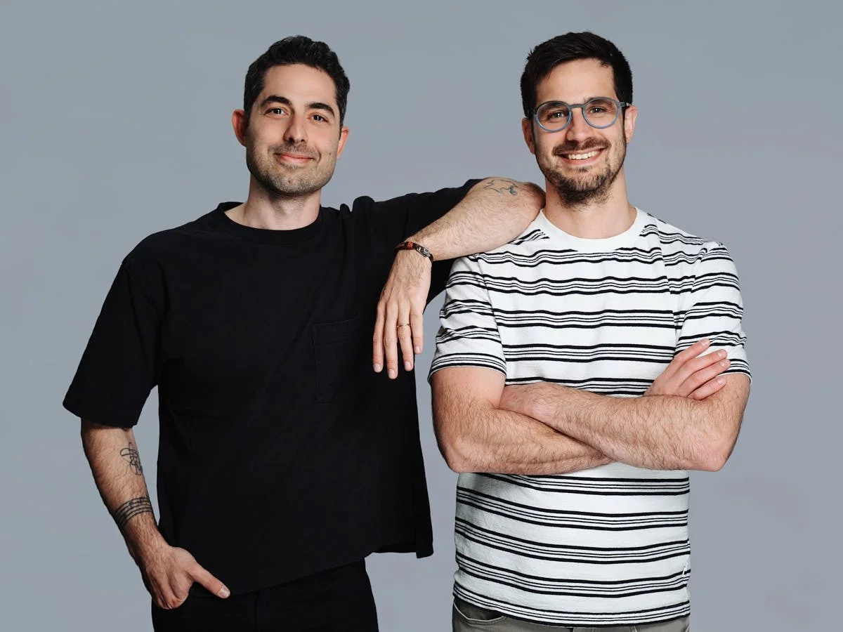 startup-headshots-nyc-two-founders-gray-background.jpg