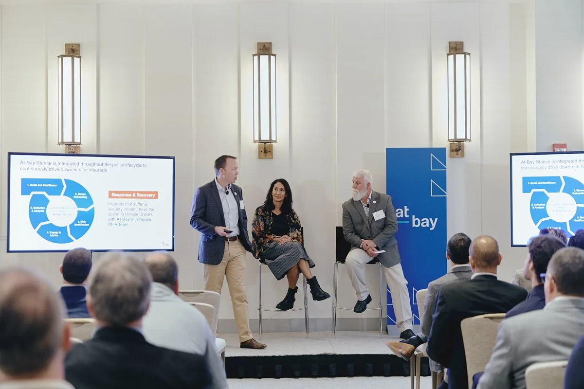 corporate-event-photographer-nyc-panel-discussion.jpg
